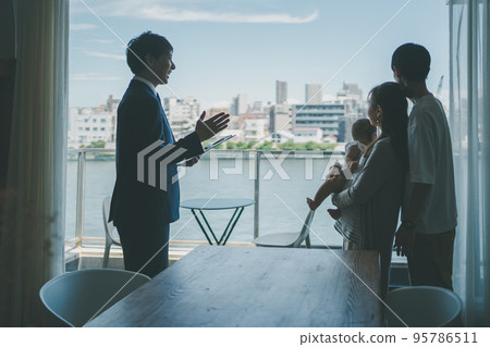 Looking for a real estate property with a baby 95786511