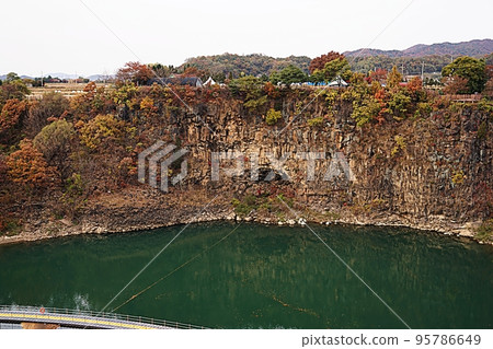 Scenery around the Hantangang River Milky Way Bridge Scenery around the Hantangang River Milky Way Bridge 95786649