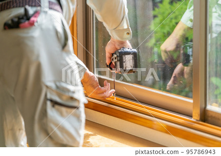 Inner window double window installation work Inner window double window installation work 95786943