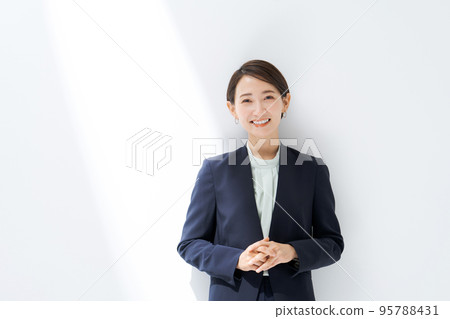 Woman in a suit 95788431