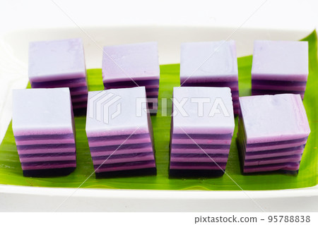 Butterfly pea and coconut milk jelly Butterfly pea and coconut milk jelly 95788838