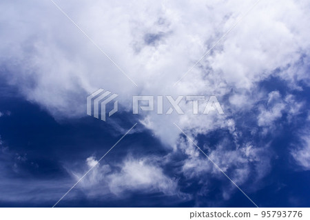藍天和雲彩 藍天和雲彩 95793776