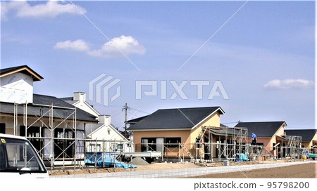 四戶住宅建築風光 四戶住宅建築風光 95798200