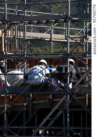 鋼組裝工作 95799779