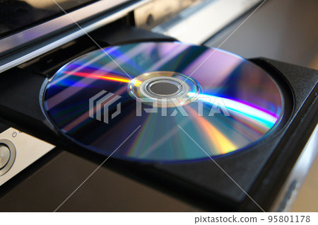 CD、DVD、藍光、UHD 播放記錄卡座 CD、DVD、藍光、UHD 播放記錄卡座 95801178