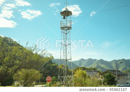 鄉間的烽火台【長野縣】 鄉間的烽火台【長野縣】 95802187