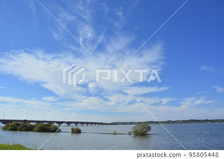 Lake Kasumigaura Bridge in Namegata City, Ibaraki Prefecture 95805448