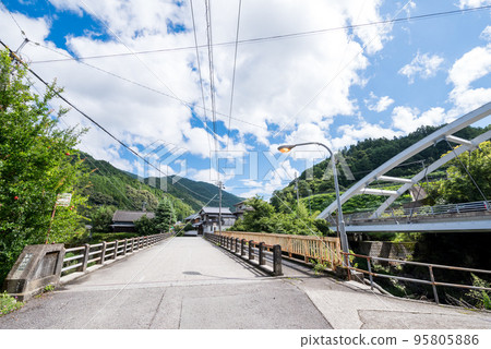 【國道438號線】上山橋、上山橋 95805886