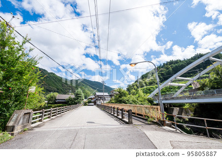 【國道438號線】上山橋、上山橋 95805887