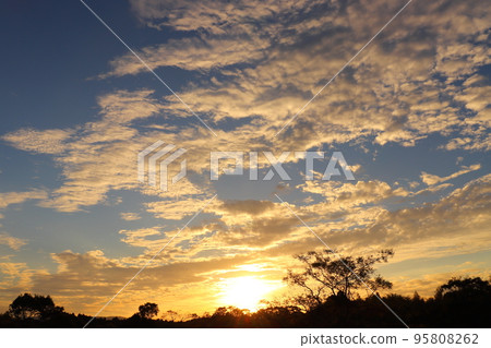 Autumn sunset sky 95808262