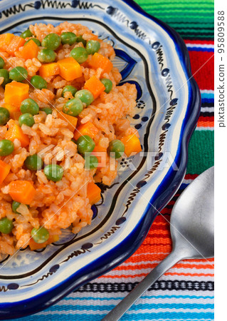 Mexican food arroz a la Mexicana 95809588