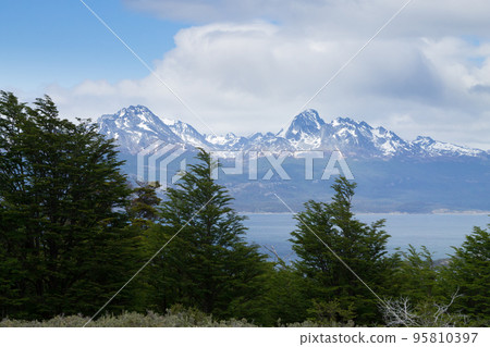 Hoste island view, Tierra Del Fuego National Park, Argentina 95810397