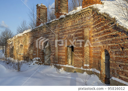 Riga. Remains of the ruined Daugavgrivas fortress. 95816012