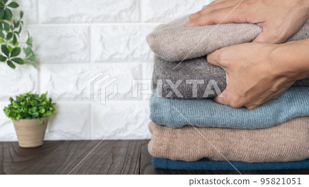折疊冬衣 | 洗衣/換衣服圖片 95821051