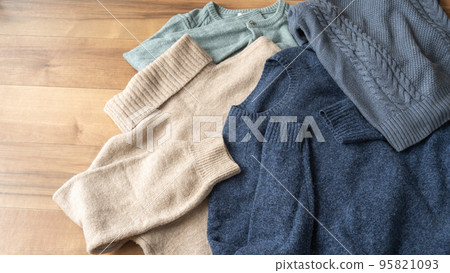 冬裝 | 換衣服圖片 冬裝 | 換衣服圖片 95821093