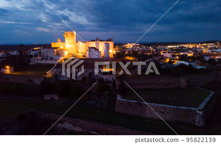 Night aerial view of castle of Estremoz 95822139