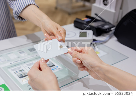 女裝購物付款 女裝購物付款 95823024