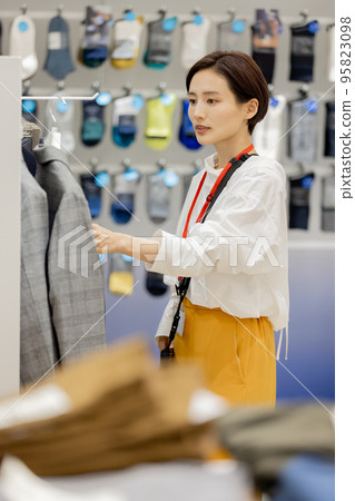 女服裝店員 女服裝店員 95823098