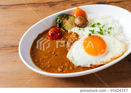 Keema咖哩咖哩飯 95824357