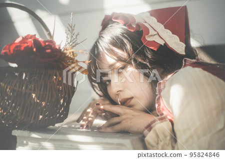 在溫柔的陽光下 95824846