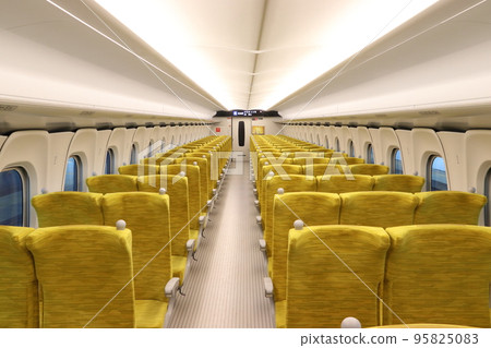 西九州新幹線N700S系列海鷗(上車:4號車-普通車非指定席) 西九州新幹線N700S系列海鷗(上車:4號車-普通車非指定席) 95825083