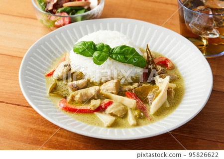 綠咖哩泰式咖哩泰式咖哩咖哩飯 綠咖哩泰式咖哩泰式咖哩咖哩飯 95826622