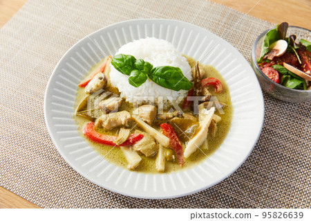 綠咖哩泰式咖哩泰式咖哩咖哩飯 95826639