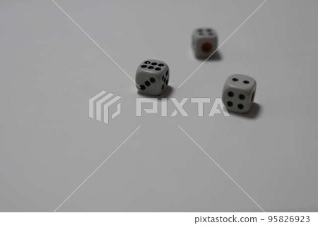 3 dice 3 dice 95826923