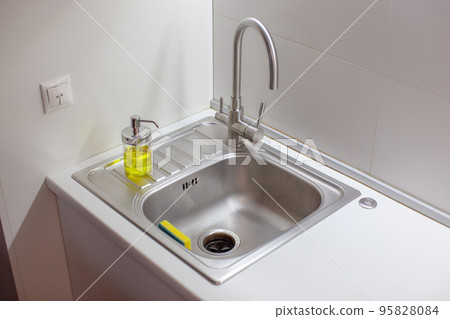 Sink Reflections from FlyLady Methods from Marla Cilley.  95828084