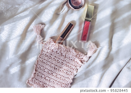 drawstring pouch and cosmetics 95828445