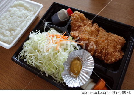 炸豬排飯盒 炸豬排飯盒 95828988