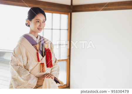 Shiromuku Irokakeshita新娘 95830479