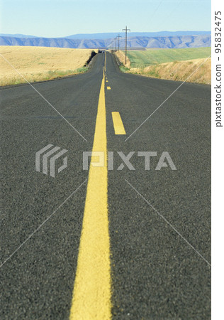 On the road On the road 95832475