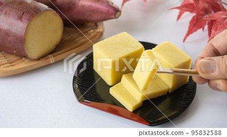 Sweet potato yokan 95832588