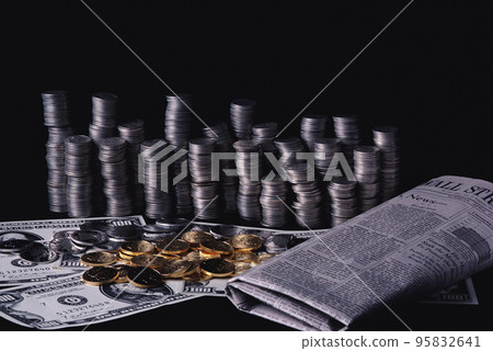 Money 95832641
