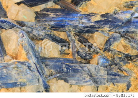 cyanite mineral texture 95835175