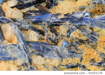 cyanite mineral texture 95835176