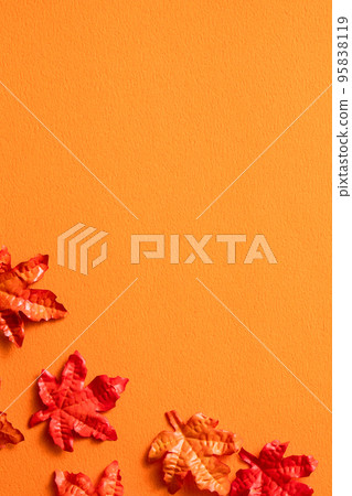 beautiful maple leaf background autumn fall Maple leaf メープルリーフ Autumn leaves 95838119