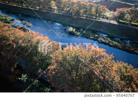 2022水邊秋天 95840707