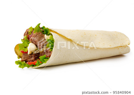 Fresh roll with grilled beef and vegetables isolated on white 95840904