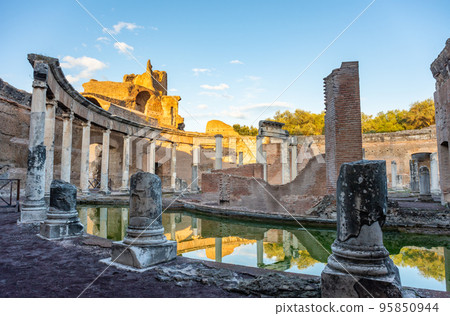 Villa Adriana or Hadrian's Villa. Roman archaeological complex at Tivoli, Italy 95850944