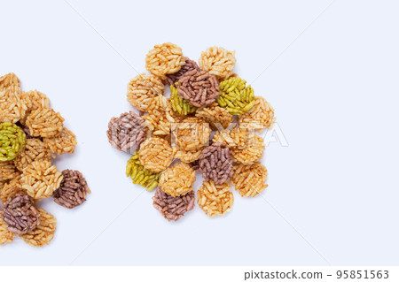 Thai sweet crispy rice cakes Thai sweet crispy rice cakes 95851563