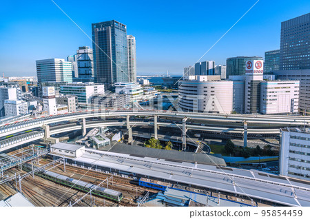 Cityscape of Yokohama, Japan View of Yokohama Station, Yokohama Bay Quarter, Sogo Yokohama store, etc. Cityscape of Yokohama, Japan View of Yokohama Station, Yokohama Bay Quarter, Sogo Yokohama store, etc. 95854459