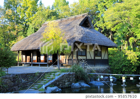 Stroll through the river environment paradise 84 (Kiso Sansen Park: Kakamigahara City, Gifu Prefecture) 95857610