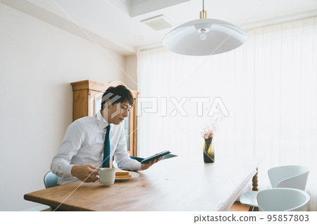 早餐 商務人士 商人 95857803