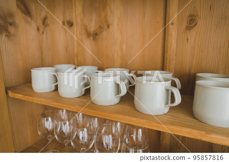 cupboard mug 95857816