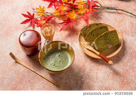 使用抹茶的抹茶蛋糕 95859886