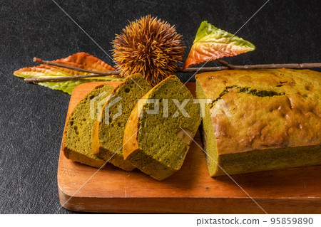 使用抹茶的抹茶蛋糕 95859890