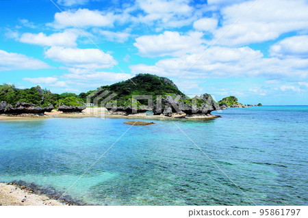 Okinawa remote island Hamahiga Island Kaneku Beach 95861797