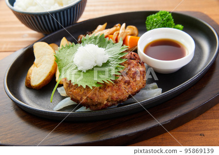 日式漢堡牛排 95869139